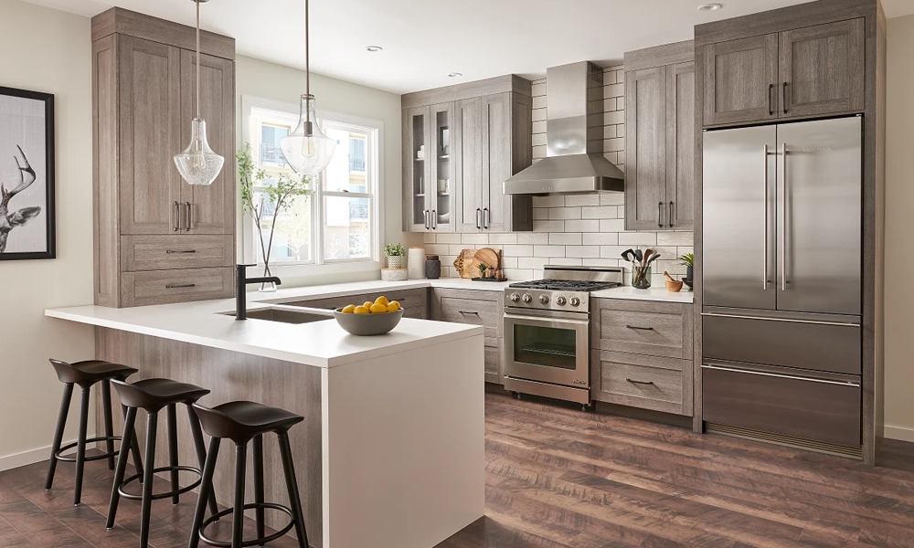 Image of a kitchen island designed and installed by Tucson Cabinets & Stoneworks